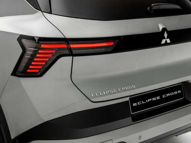 Eclipse Cross BEV